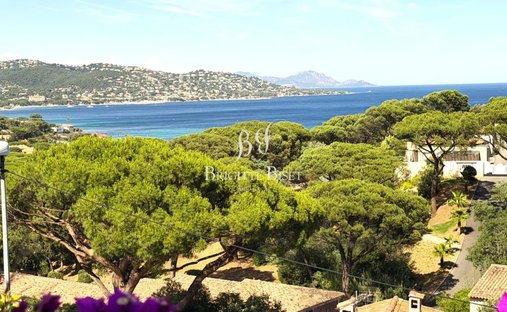Villa in Nartelle-Noyer-Bellevue-bd des Sardinaux, Sainte-Maxime, France 1