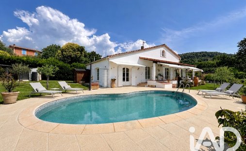Haus in Tourrettes, Provence-Alpes-Côte d'Azur, Frankreich 1