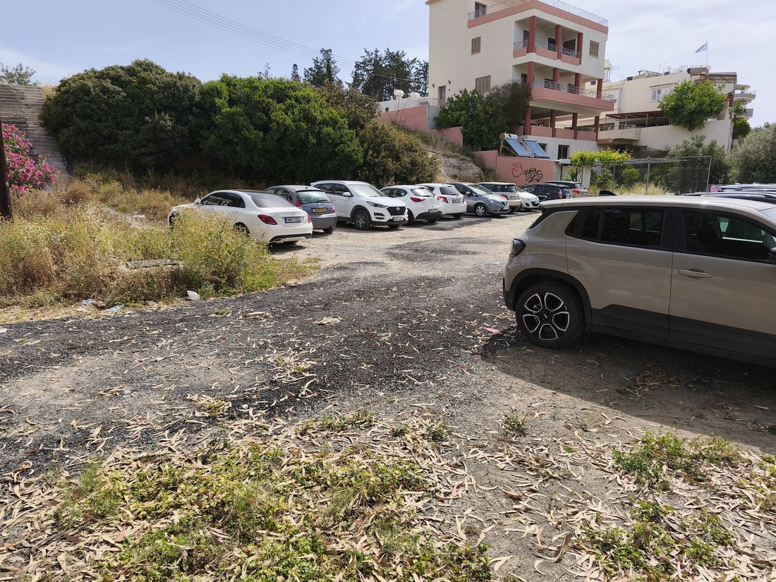Land in Agios Athanasios, Limassol, Cyprus 2 - 18123935