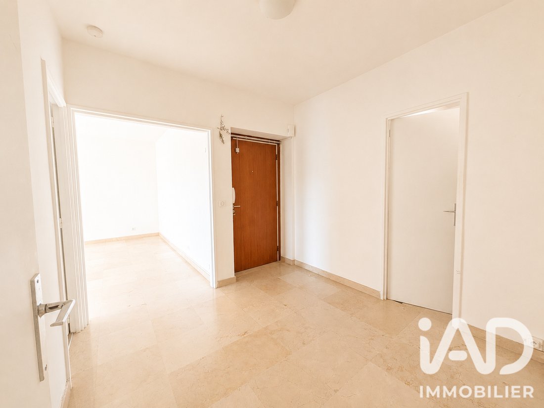 Apartment in Est-Repentance-Les Trois Bons Dieux, Aix-en-Provence, France 5 - 18567772