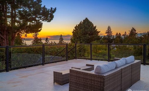 House in Woodway, Washington, United States 1