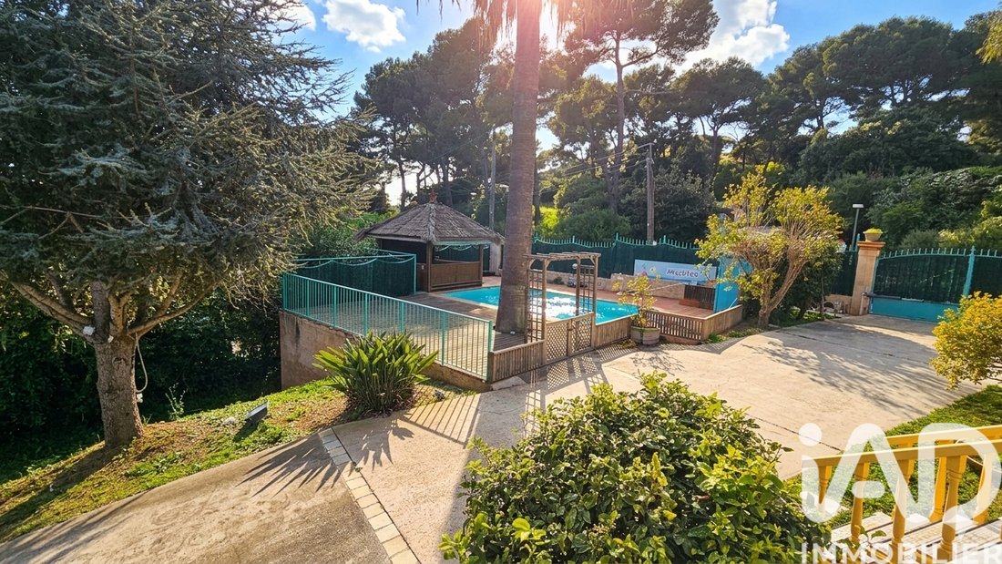 House in Hyeres, Provence-Alpes-Côte d'Azur, France 1 - 17382541