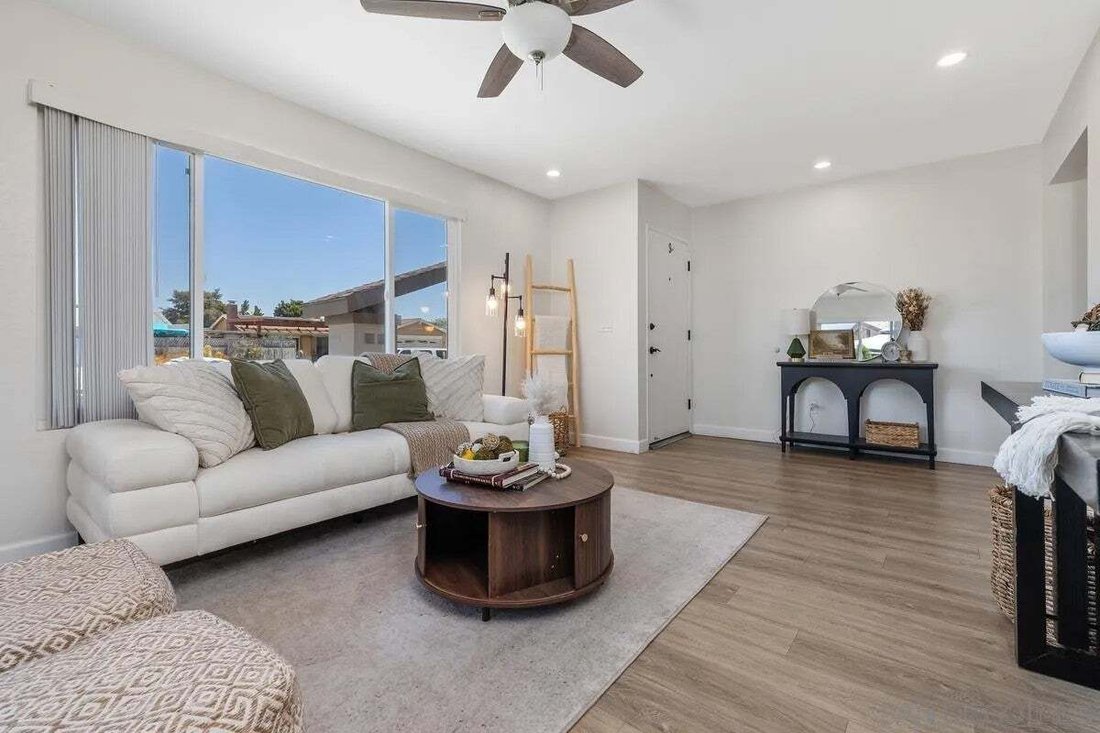 House in San Diego, California, United States 5 - 18567405