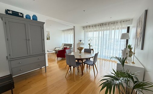 Apartment in Centre Ville-Sarments, Châtillon, France 1