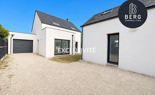 House in Erdeven, Brittany, France 1