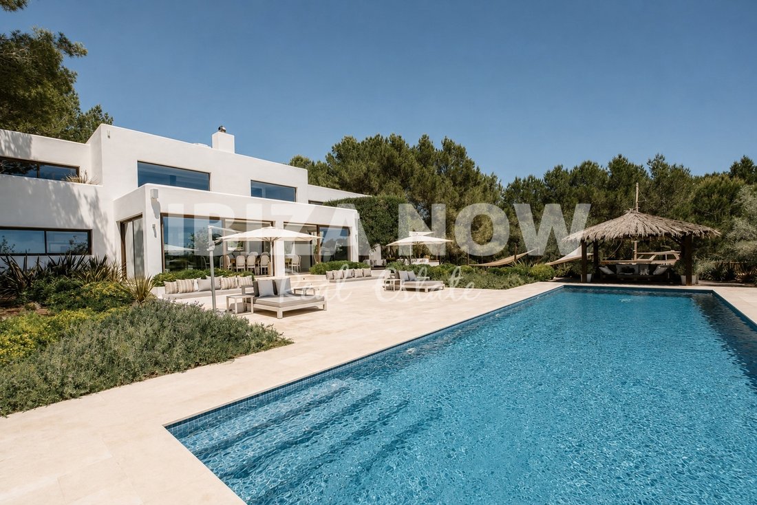 Villa in Santa Gertrudis de Fruitera, Santa Eularia des Riu, Balearic Islands 2 - 18567174