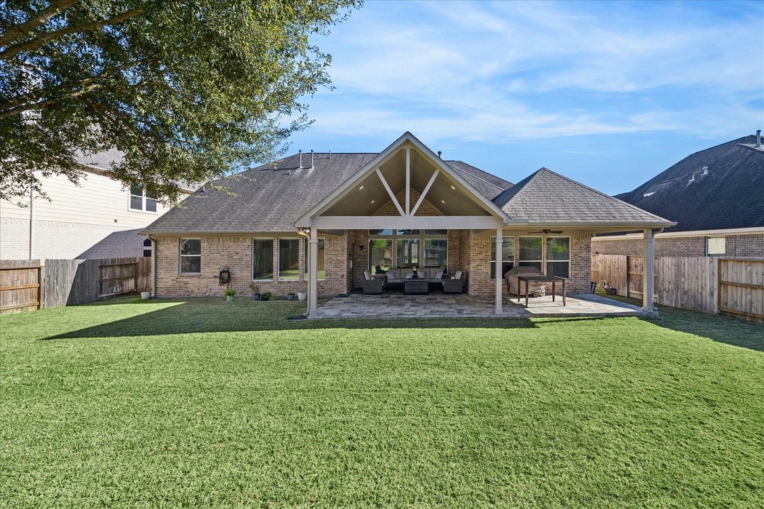 House in Sugar Land, Texas, United States 3 - 18571508