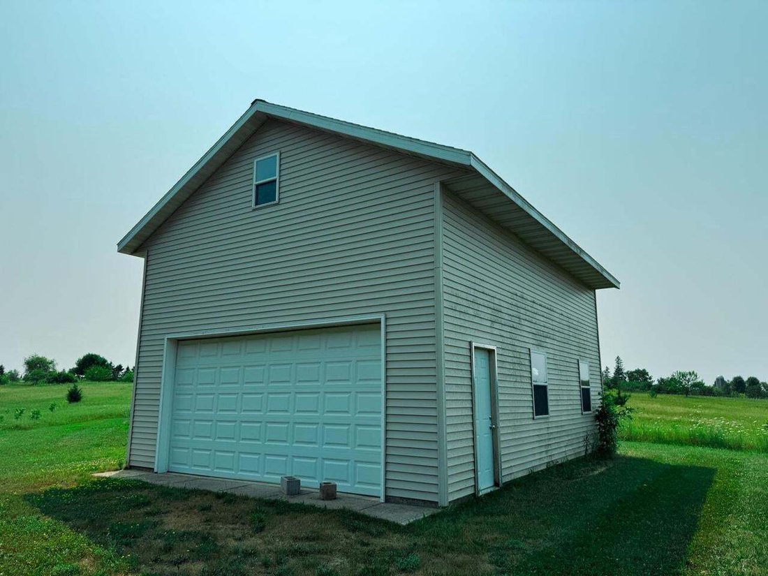 House in Mount Horeb, Wisconsin, United States 3 - 17787668