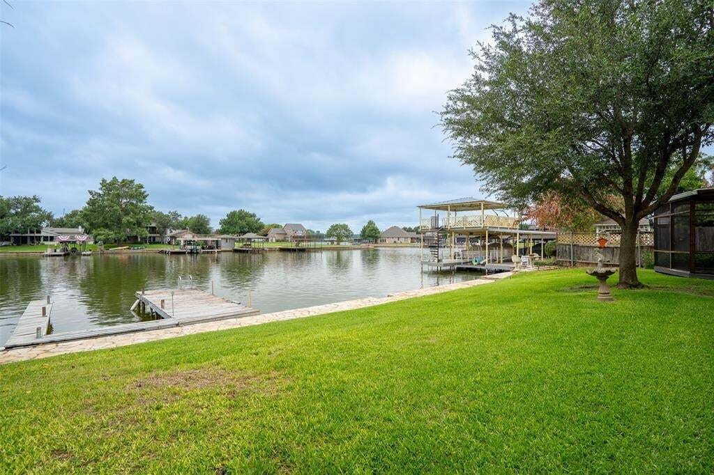 House in Granbury, Texas, United States 5 - 18569274