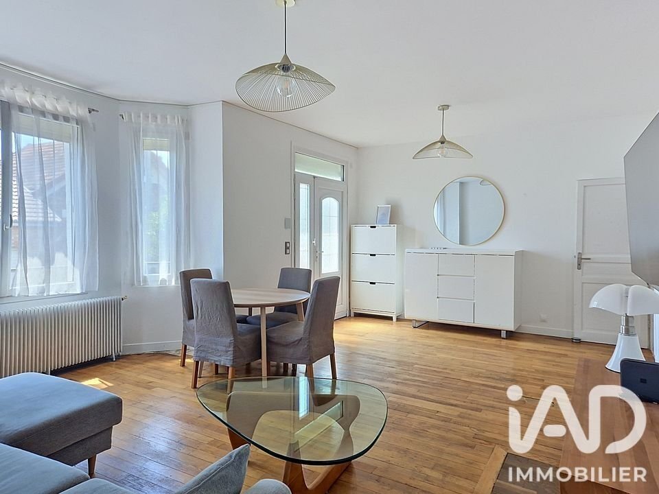 House in Vitry-sur-Seine, Ile-de-France, France 1 - 17375005