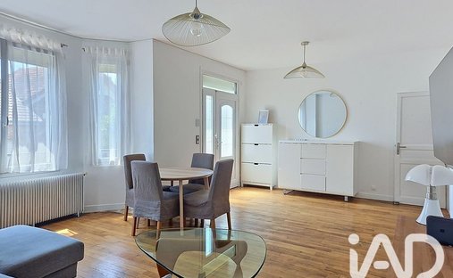 Maison à Vitry-sur-Seine, Île-de-France, France 1