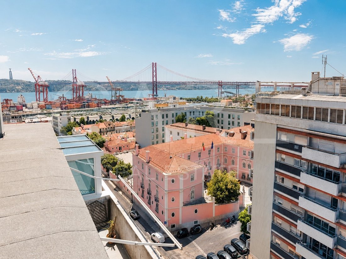 Apartment in Estrela, Lisbon, Portugal 2 - 18571072