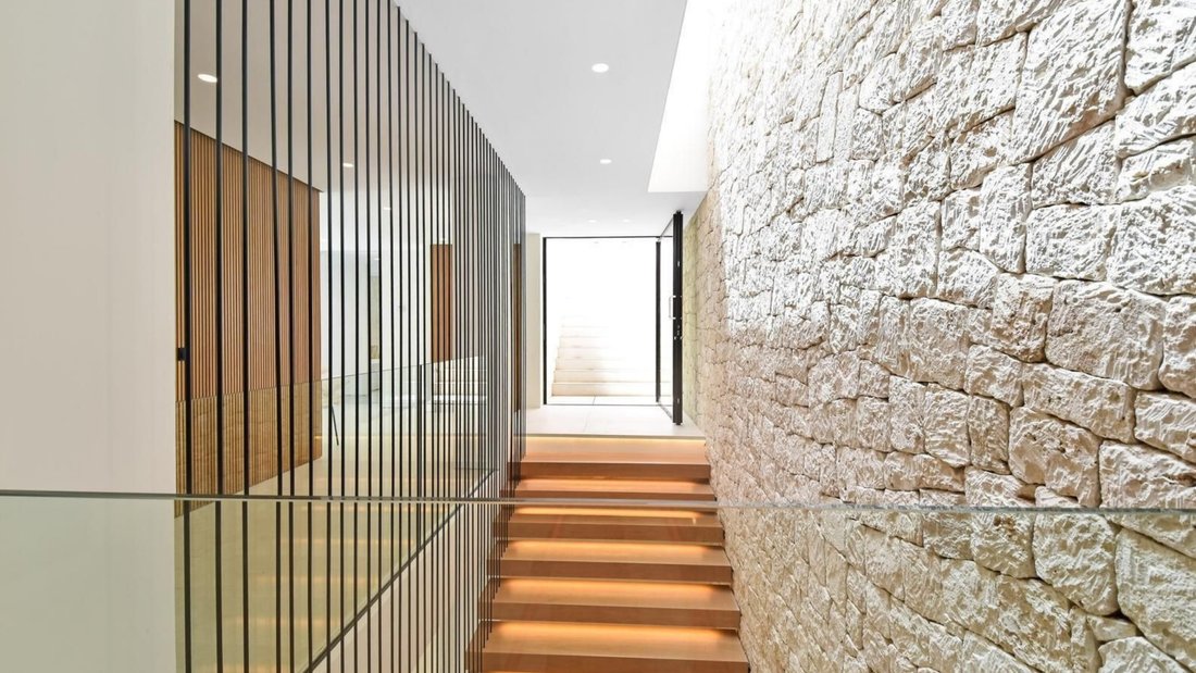 Villa in Can Furnet, Santa Eularia des Riu, Balearic Islands 4 - 18572111