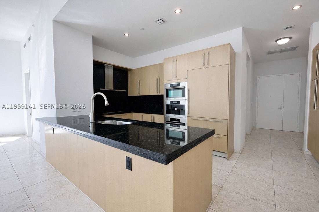 Condo in Miami, Florida, United States 4 - 17134964