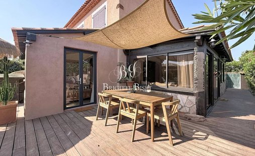 Apartment in Nartelle-Noyer-Bellevue-bd des Sardinaux, Sainte-Maxime, France 1