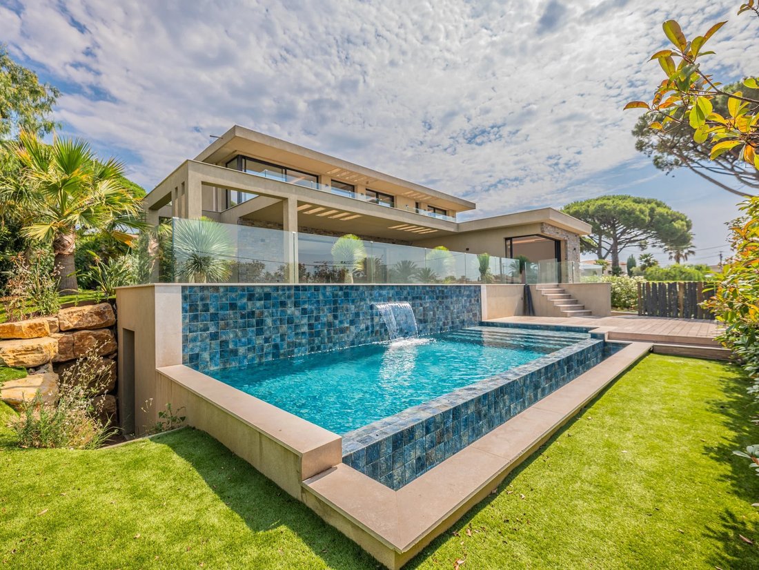 Villa in Ville-Les Saquedes-Le Bouillonnet, Sainte-Maxime, France 5 - 18567873