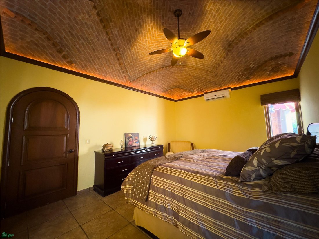 House in Mazatlán, Sinaloa, Mexico 4 - 18142039