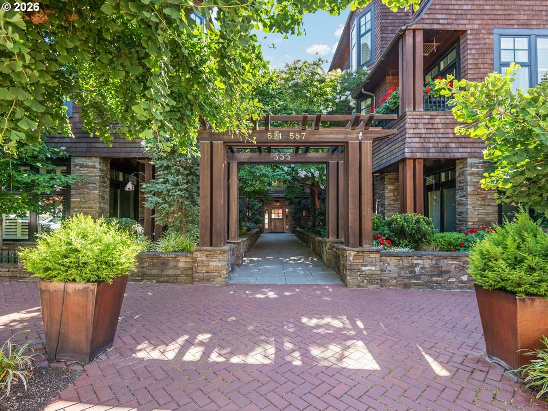 House in Lake Oswego, Oregon, United States 1 - 18572796
