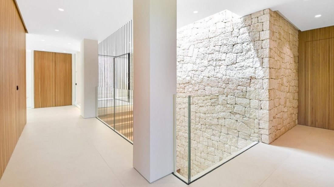 Villa in Can Furnet, Santa Eularia des Riu, Balearic Islands 3 - 18572111