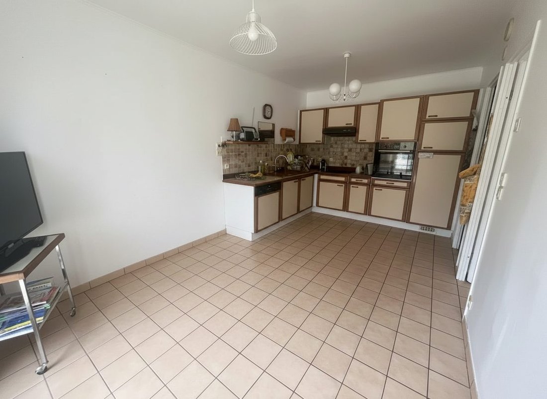 House in Grenouillère-Marnois-Rive de Marne, Noisy-le-Grand, France 4 - 18570383