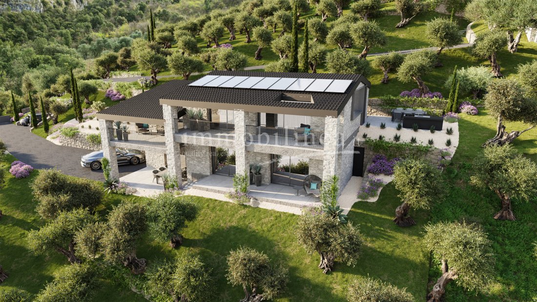 Villa in Torri del Benaco, Veneto, Italy 5 - 18570624