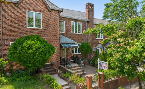 House in New York, New York, United States 1