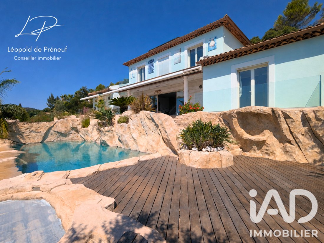 House in Hyeres, Provence-Alpes-Côte d'Azur, France 1 - 18571476