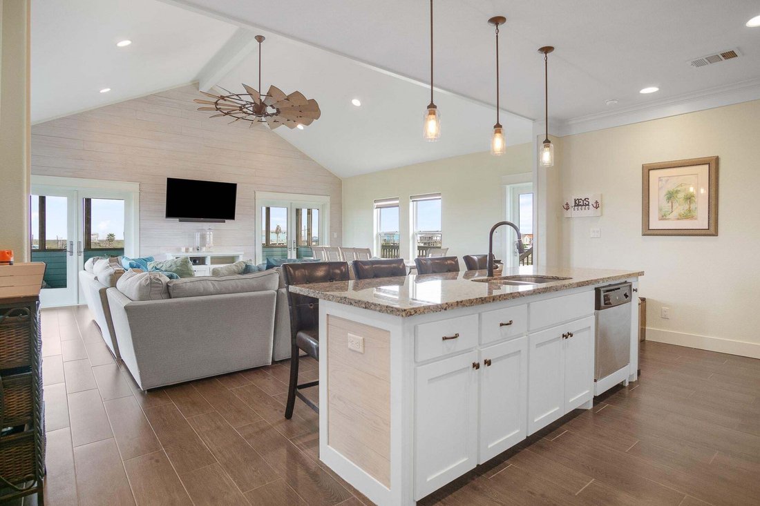 House in Bolivar Peninsula, Texas, United States 4 - 17208347