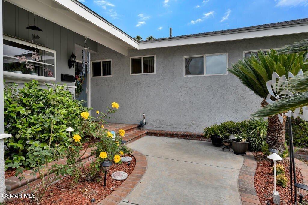 House in Los Angeles, California, United States 3 - 18570215