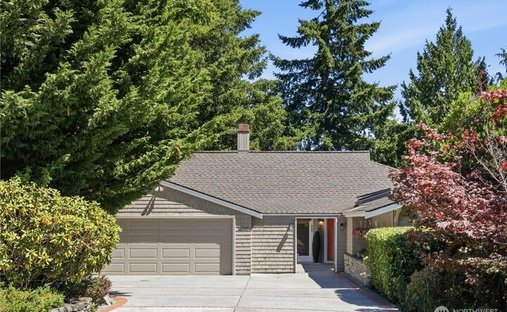 House in Kenmore, Washington, United States 1