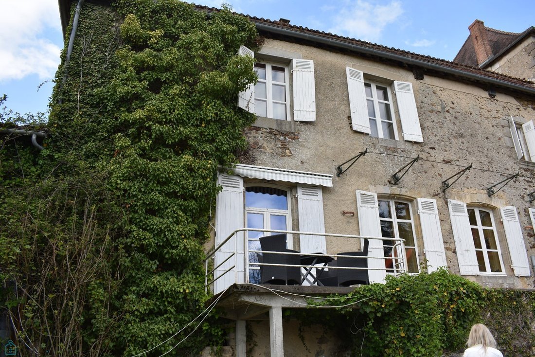 Chateau in Saint-Jory-de-Chalais, Nouvelle-Aquitaine, France 4 - 18572295