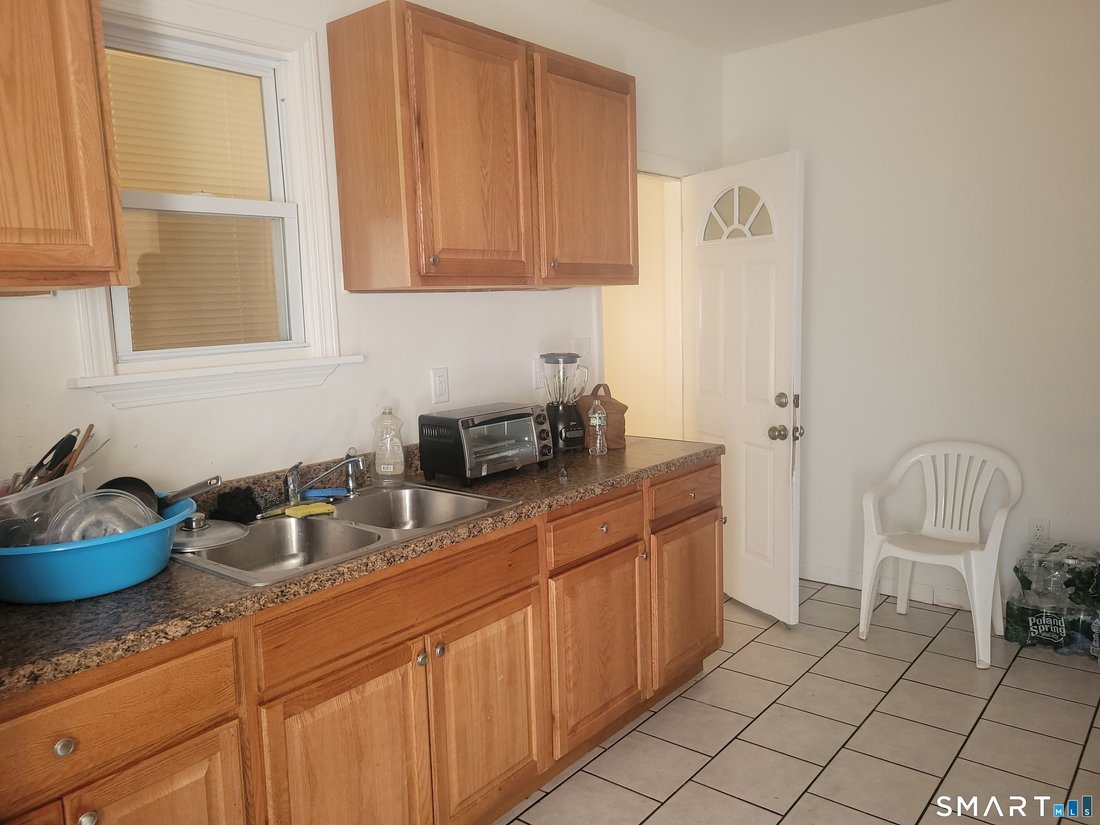 House in Stamford, Connecticut, United States 3 - 18570457
