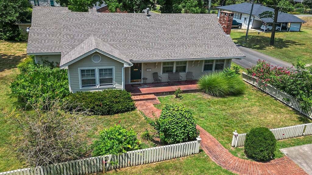 House in Cave Springs, Arkansas, United States 4 - 18570553