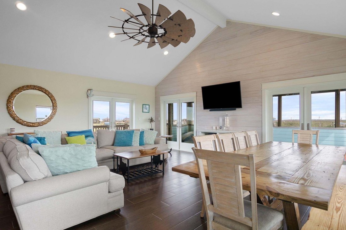 House in Bolivar Peninsula, Texas, United States 3 - 17208347