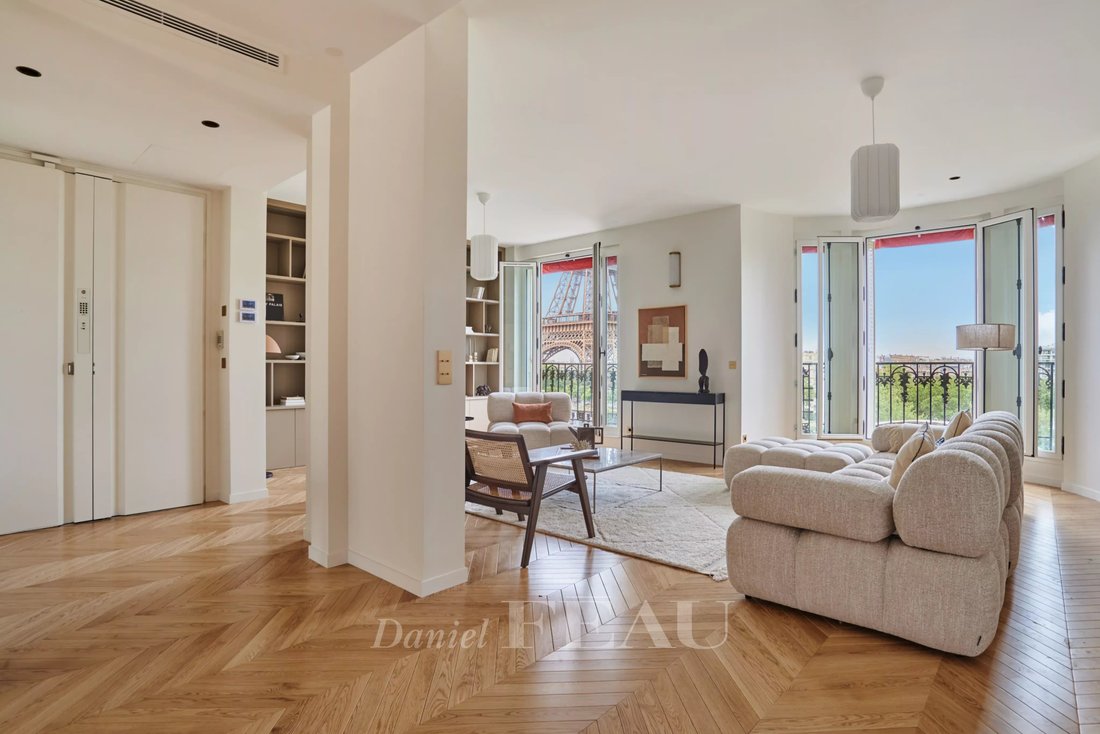 Apartment in Muette Nord, Paris 16e Arrondissement, Paris 4 - 18567763