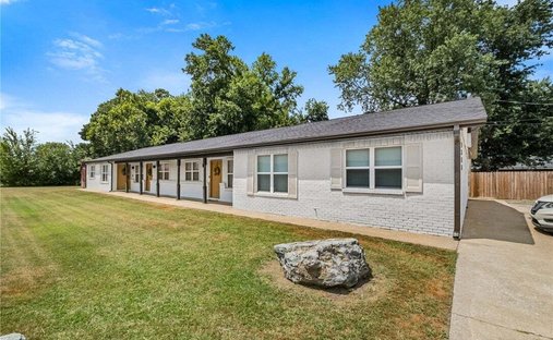 Cave Springs, Arkansas, United States 1