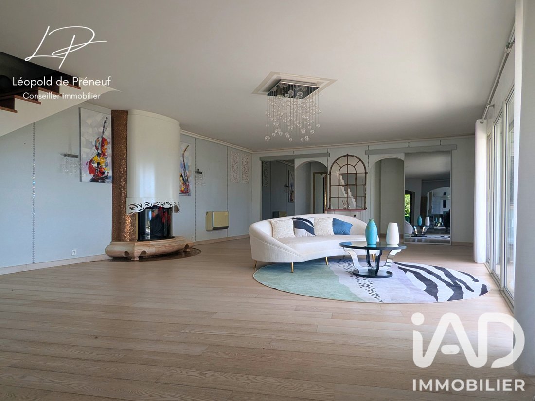 House in Hyeres, Provence-Alpes-Côte d'Azur, France 3 - 18571476