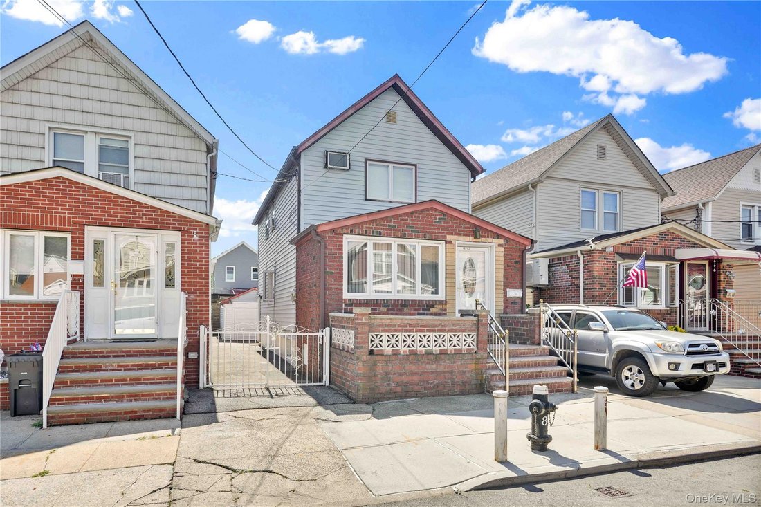 House in New York, New York, United States 4 - 18568531