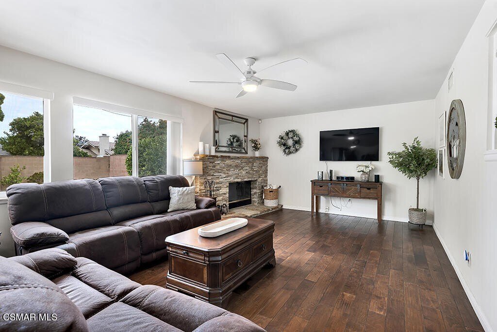 House in Los Angeles, California, United States 5 - 18570215
