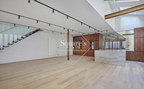 Apartment in Lorette-Martyrs, Paris 9e Arrondissement, Paris 1