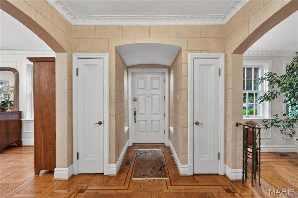 House in Ladue, Missouri, United States 5 - 18570173