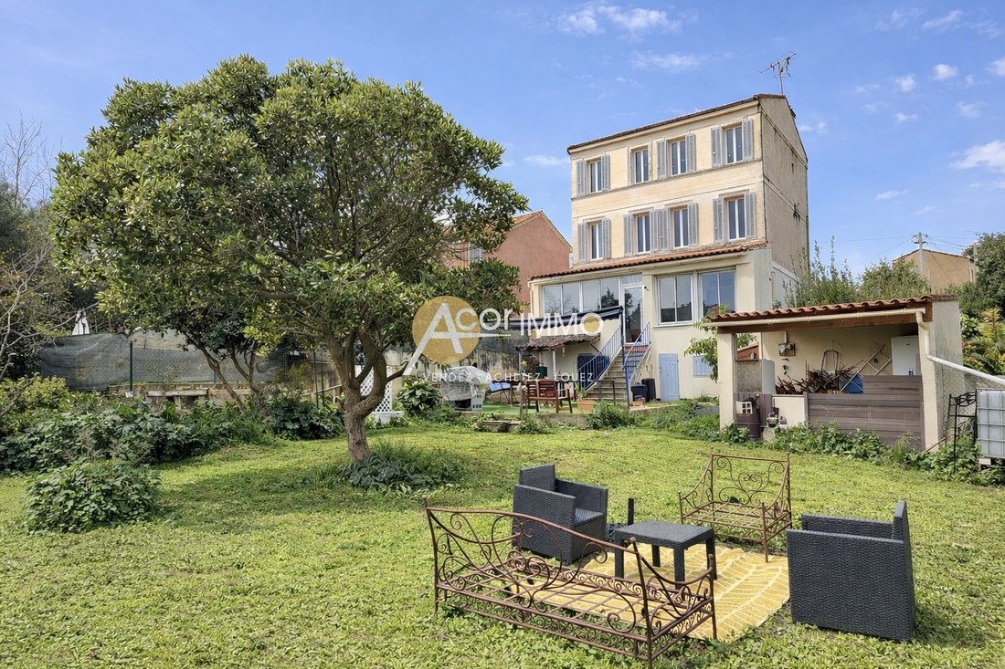 House in Coste Chaude-Mauveou, La Seyne-sur-Mer, France 1 - 17336962