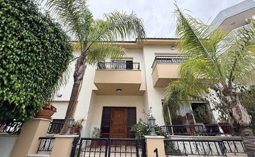 House in Mesa Geitonia, Limassol, Cyprus 1