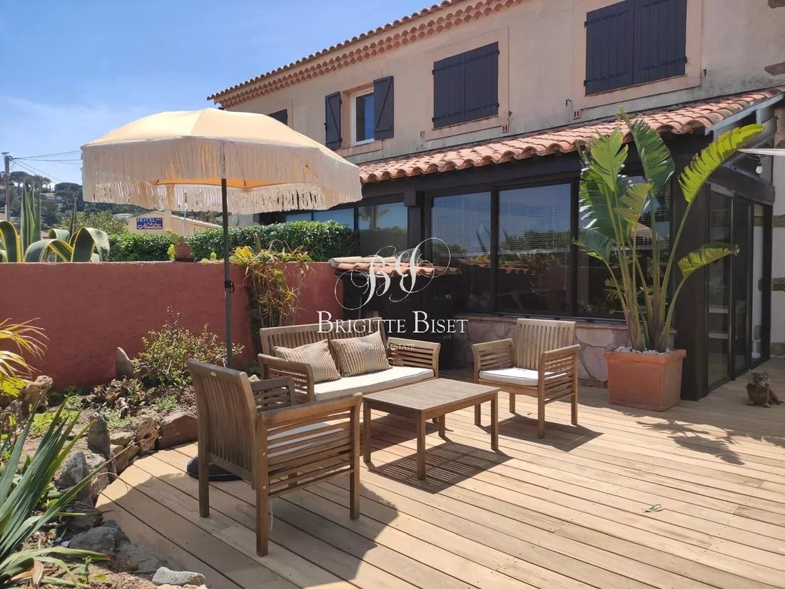 Apartment in Nartelle-Noyer-Bellevue-bd des Sardinaux, Sainte-Maxime, France 2 - 18567797
