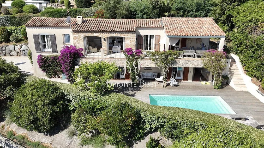 Villa in Nartelle-Noyer-Bellevue-bd des Sardinaux, Sainte-Maxime, France 2 - 18567795