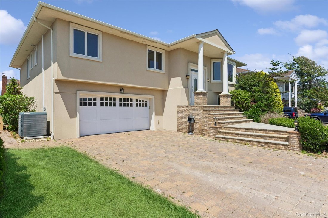 House in Atlantic Beach, New York, United States 2 - 18572224