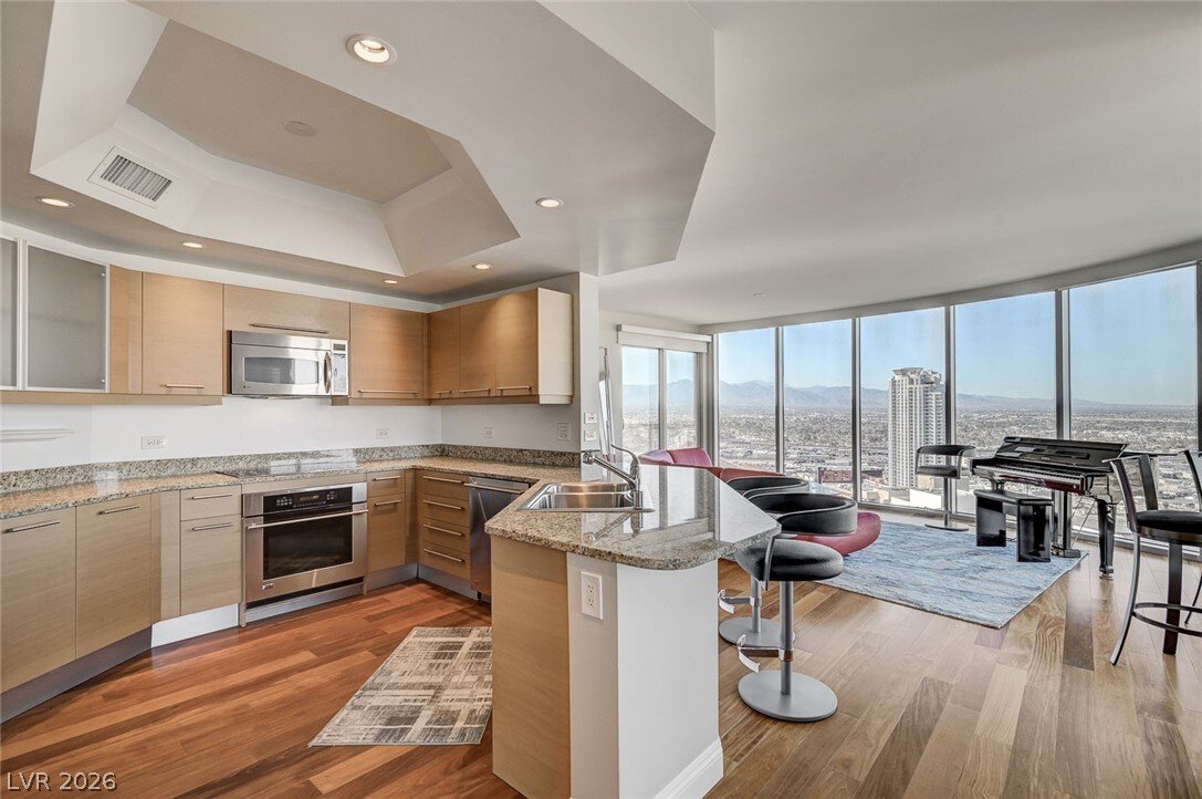 Condo in Las Vegas, Nevada, United States 4 - 18572234