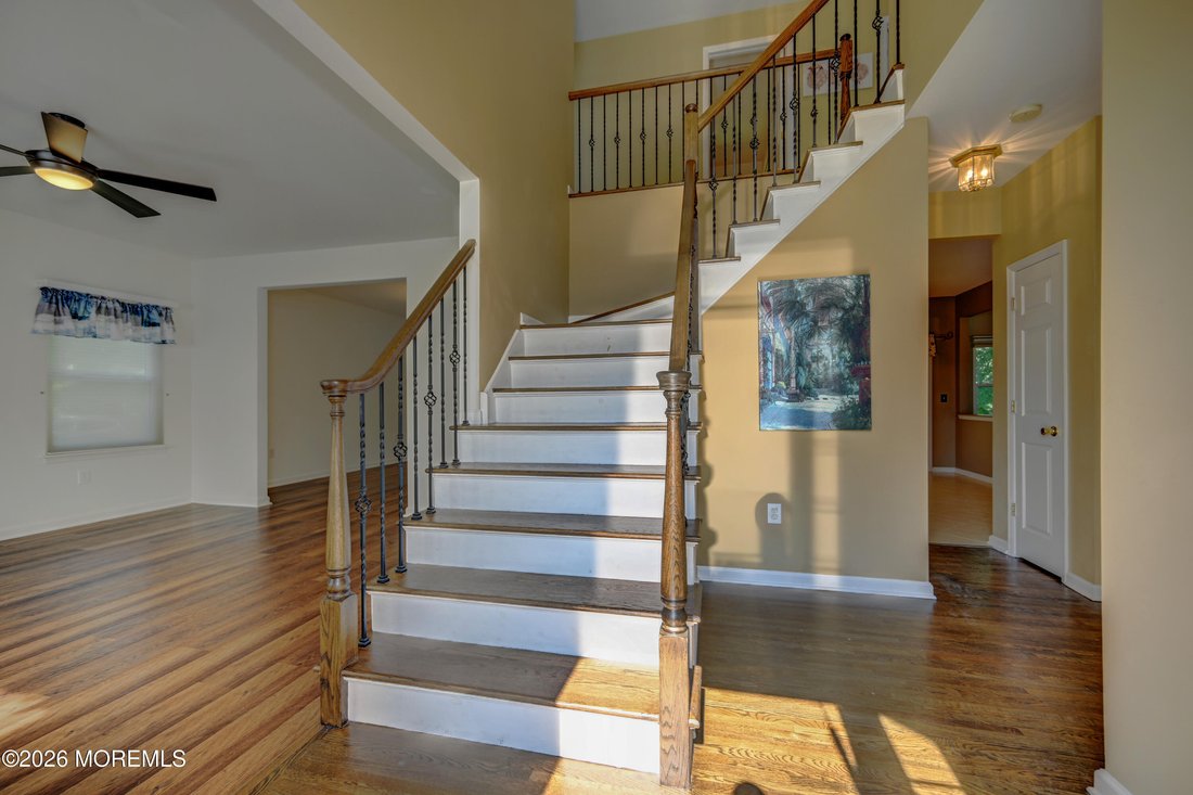 House in Monroe Township, New Jersey, United States 2 - 18569068