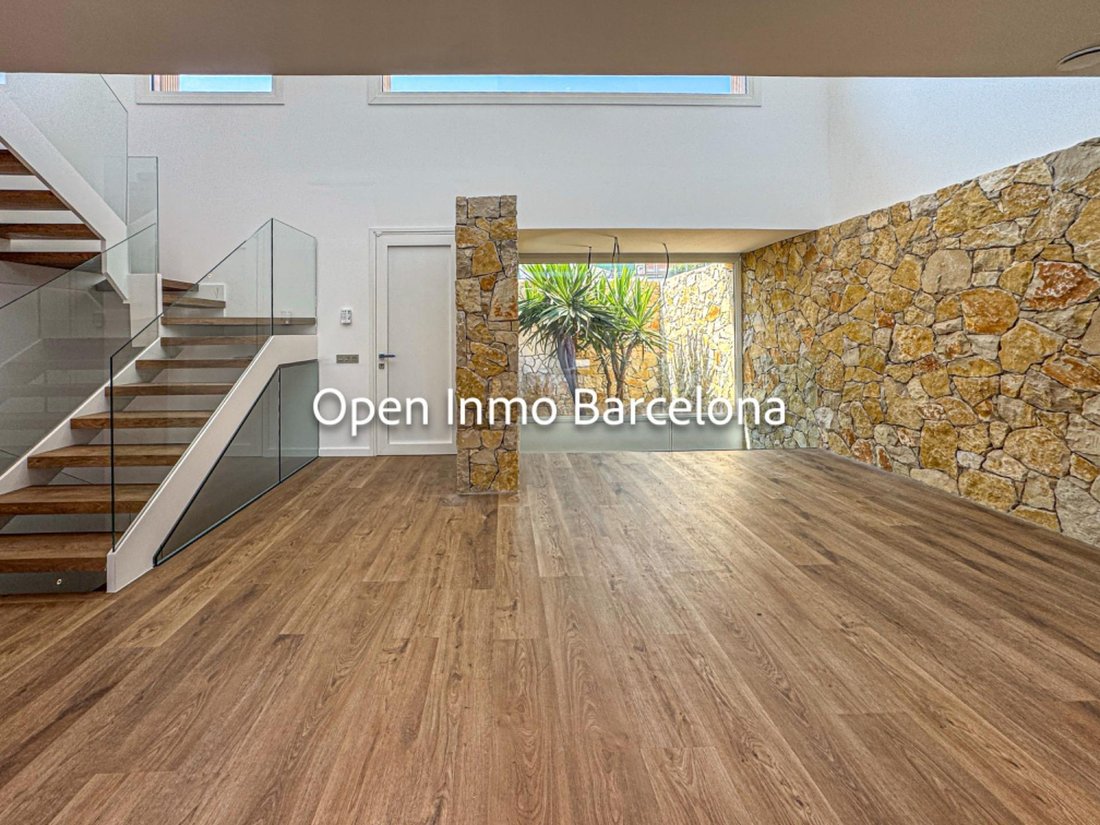 Villa in Sitges, Catalonia, Spain 4 - 18570670