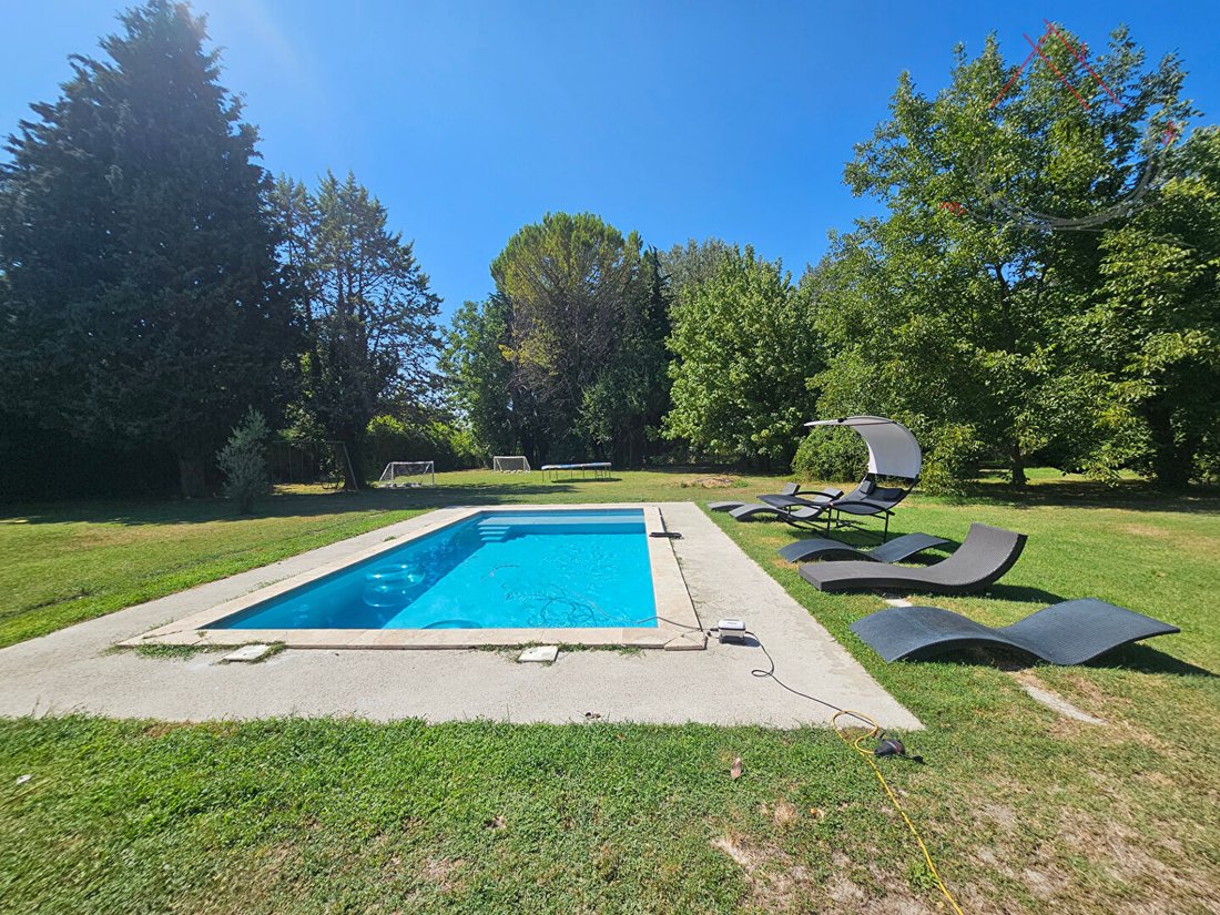 Villa in Velleron, Provence-Alpes-Côte d'Azur, France 2 - 18256112